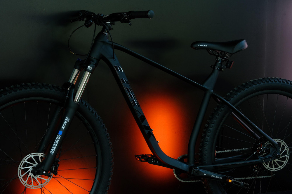 LORAK Trail 29-200 Чёрный 18р (на рост 163-179)