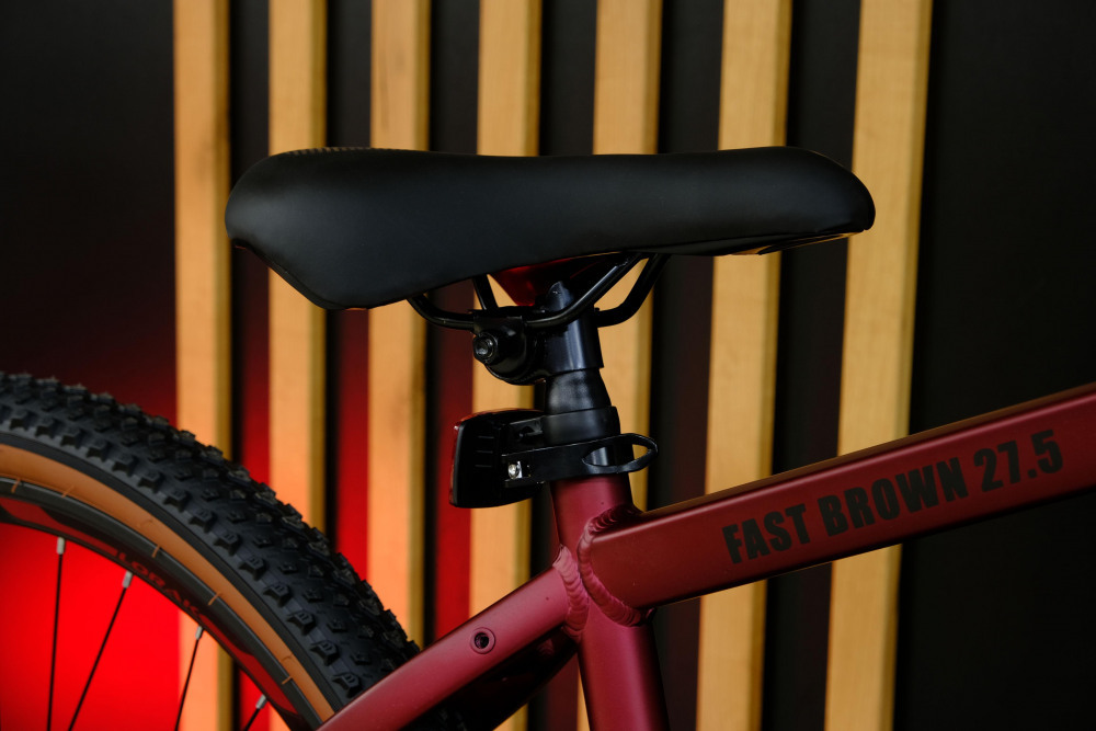 LORAK Fast Brown 27,5 Матовый Красный рама 17 (на рост 155-173)